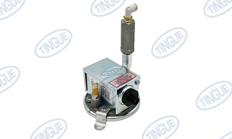 BR-E01400012S - SWITCH DIFFERENTIAL PRESS MAIN BLOWER ASSEMBLY 24VDC