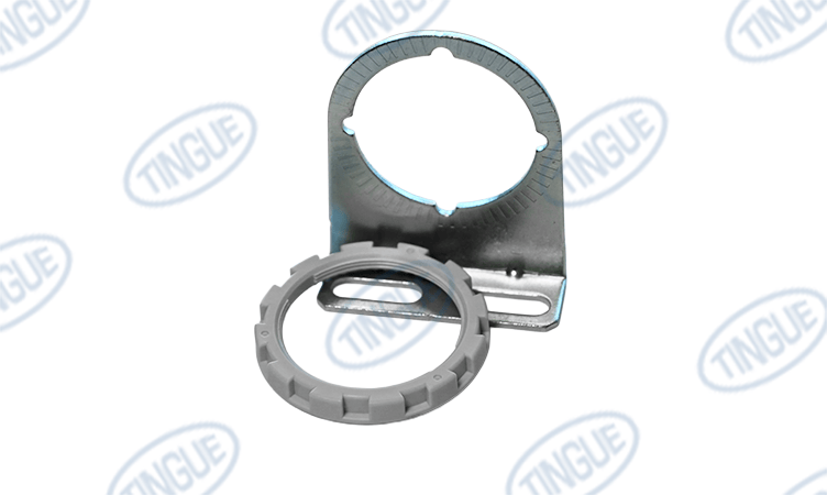 shop.tingue.com T-11 CD-0203-168  -  REGULATOR BRACKET