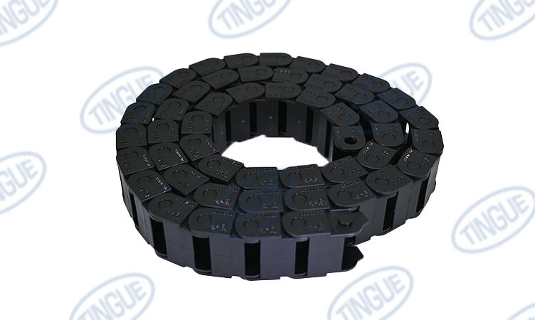 E-CHAIN 47 LINKS W/CONN LINK