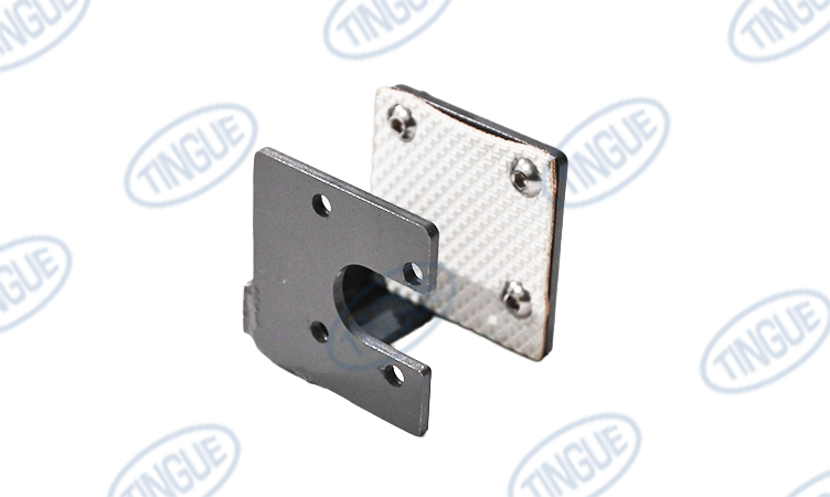 CD-0607-375 - BRACKET, STATION CLIP ASSEMBLY, OUTSIDE, L.H.