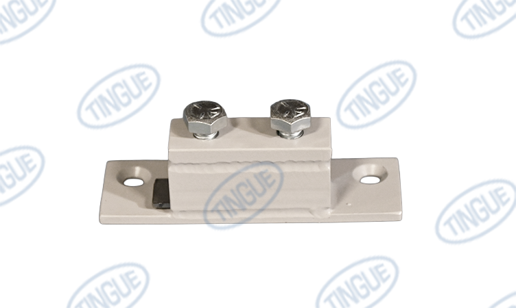 CD-0607-424 - BRACKET, ASSEMBLY, LEFT HAND UPPER SPREADER BELT