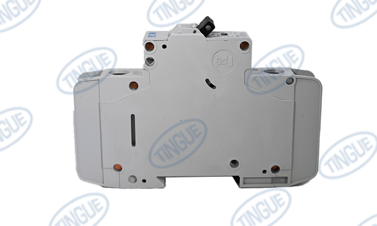 shop.tingue.com T-11 CIRCUIT BREAKER 1A 1 POLE 27VAC