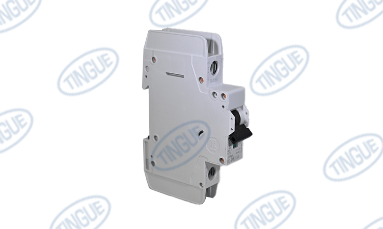 shop.tingue.com T-11 CIRCUIT BREAKER 6A 1 POLE