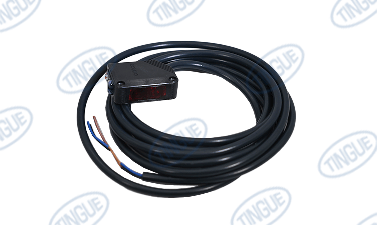 Chicago Dryer T-11 PHOTOSENSOR, DIFFUSED, DARK/LIGHT REPLACED CD-1607-215