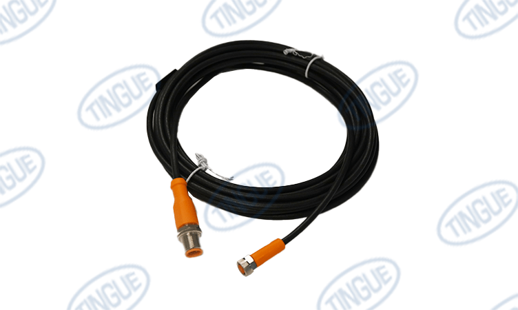 shop.tingue.com T-11 4 WIRE STRAIGHT FEMALE M8 TO M12 5M