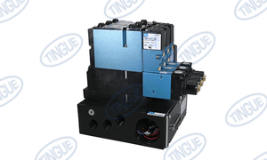 CO-400046-0001  -  VALVE,MAC,24-V,4 BANK, 25 PIN INCLUDES AIR FITTINGS