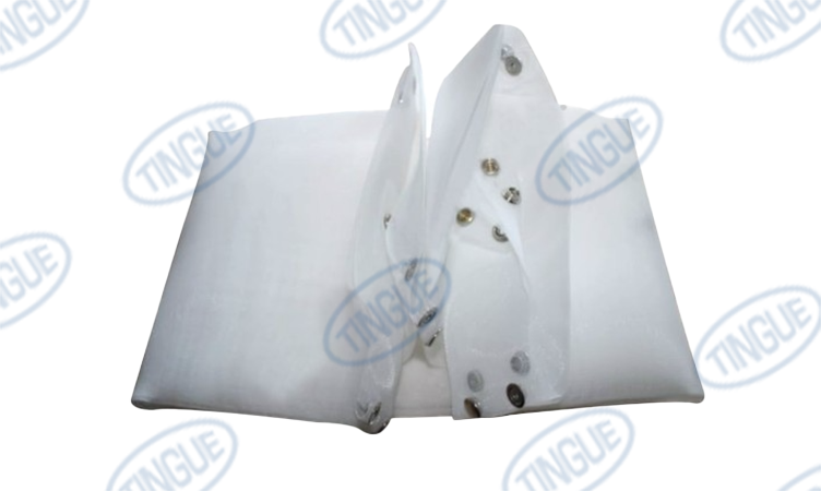 LINT SCREEN