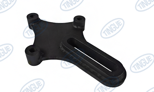 Hypro T-7 BRACKET, 3-HOLE IDLER