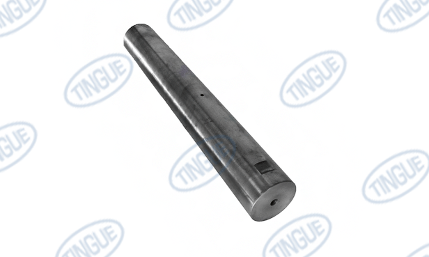 Hypro T-7 STUB SHAFT, MAIN DRIVE, HYPRO, 2-3/4" X X 18"