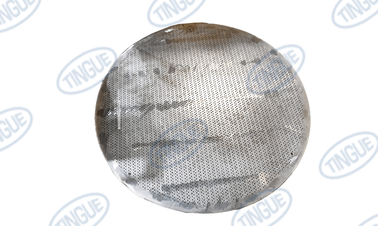 Tingue Brown T-8R DRAINAGE PLATE