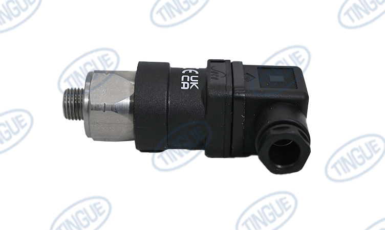 shop.tingue.com T-11 PRESSURE SWITCH 0184-45703-3-003