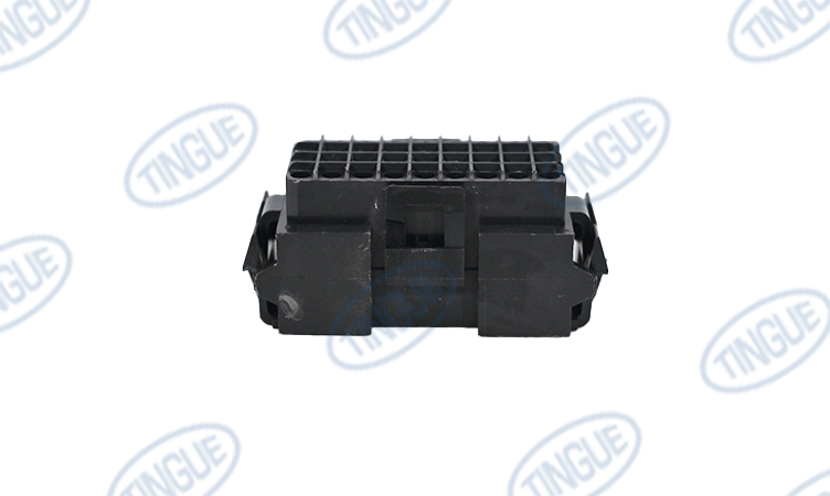 shop.tingue.com T-11 PLUG(MALE) 36X AMP#207019-1