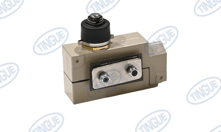 shop.tingue.com T-12 ML-09R012STDG - SWITCH, LIMIT WITH MOUNTING HARDWARE