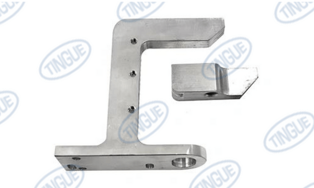 Chicago Dryer T-12 SPREADER CLAMP, R.H.